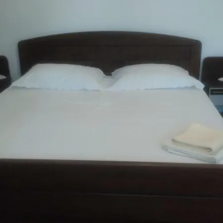 Mravak Apartman Trogir