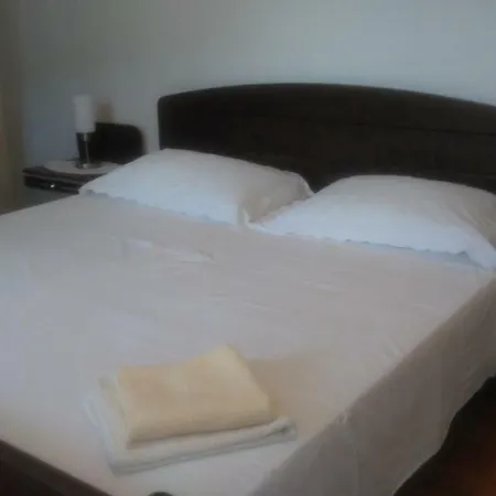 Apartment Mravak *