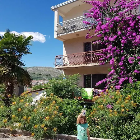 Mravak Apartman